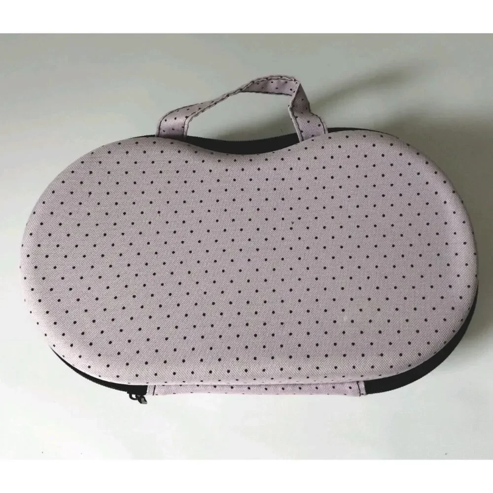 Unknown travel bra